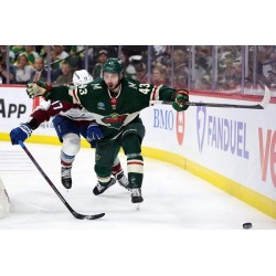 Quinn Hughes se nakonec rozhodl zůstat u Minnesota Wild Quinn Hughes se nakonec rozhodl zůstat u Minnesota Wild